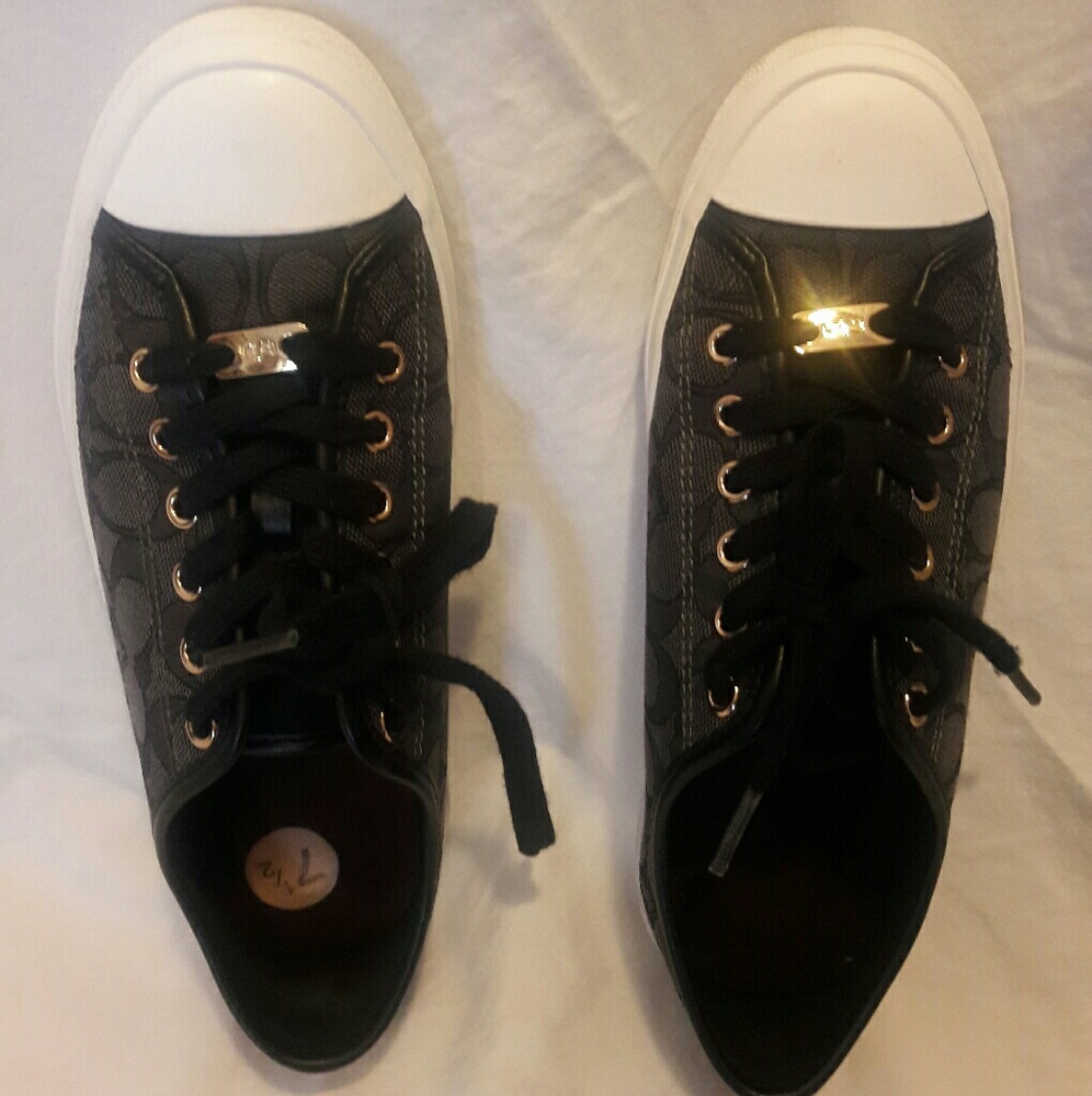 Coach  shoes