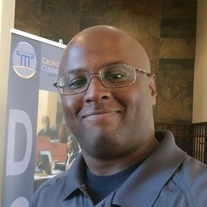 Meet your Posher, Addison