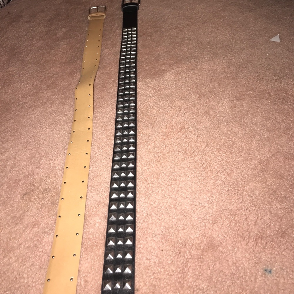 Two belts - Picture 3 of 4