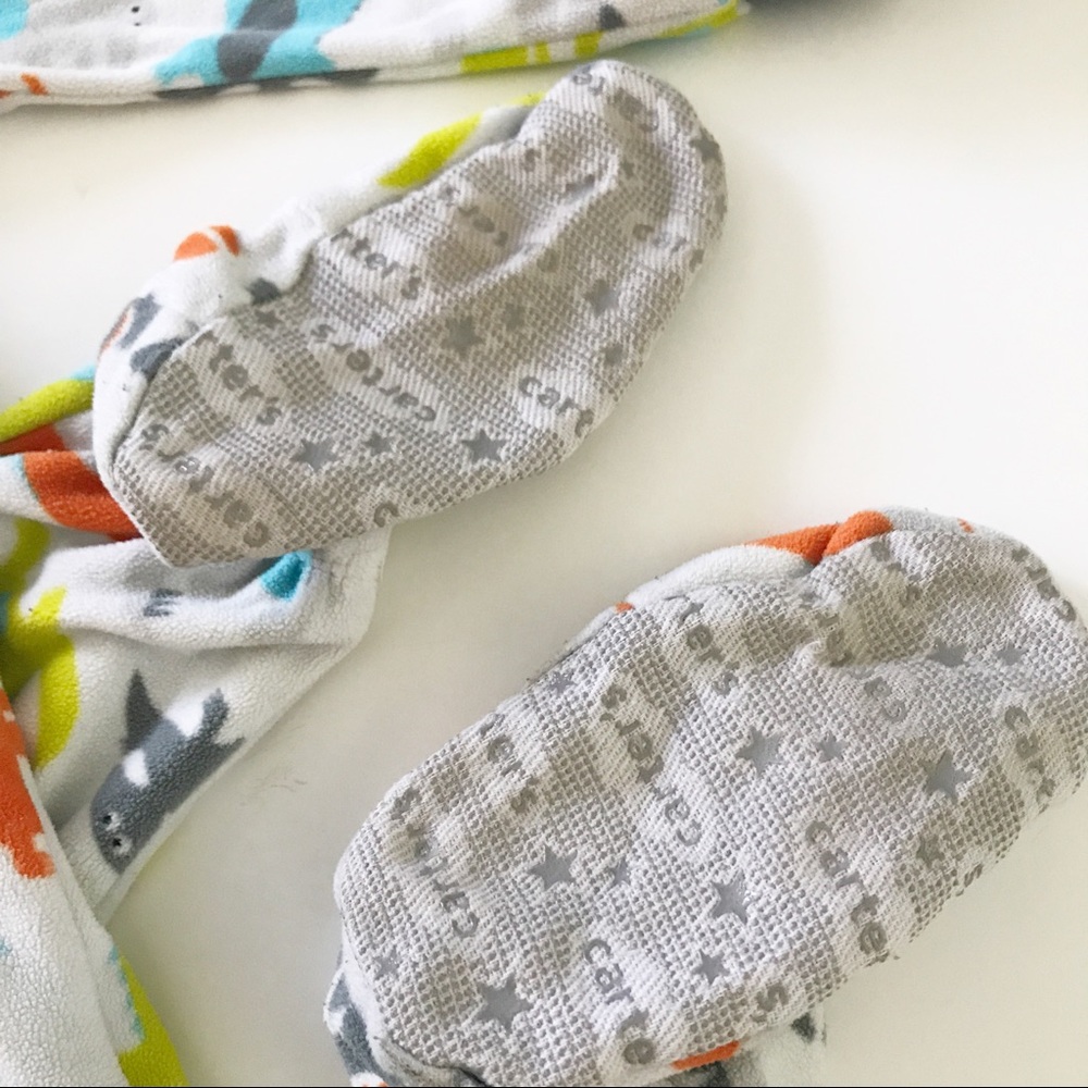 🎉SOLD🎉Carters dinosaur Fleece Footed Pajamas - Picture 5 of 5