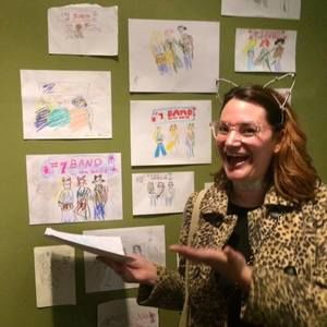 Meet your Posher, Dana