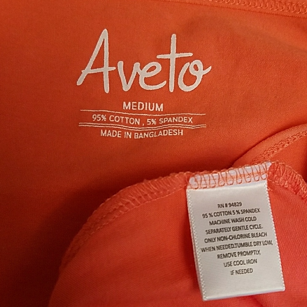 Cool & comfy coral/peach adjust. strap tank top - Picture 4 of 4