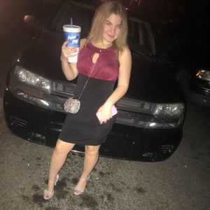 Meet your Posher, Jasmine