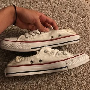 converse with stretchy back