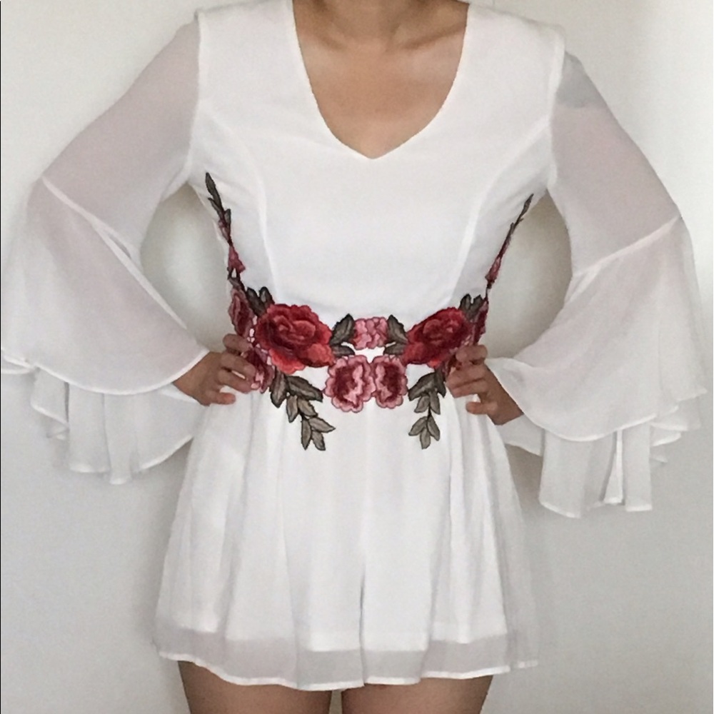 Beautiful rose patch romper medium