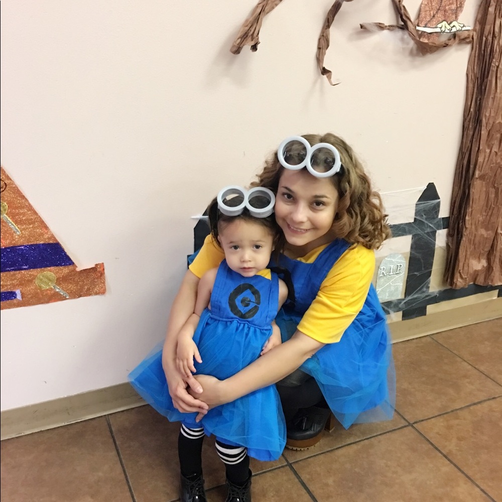 Minions mommy Costume