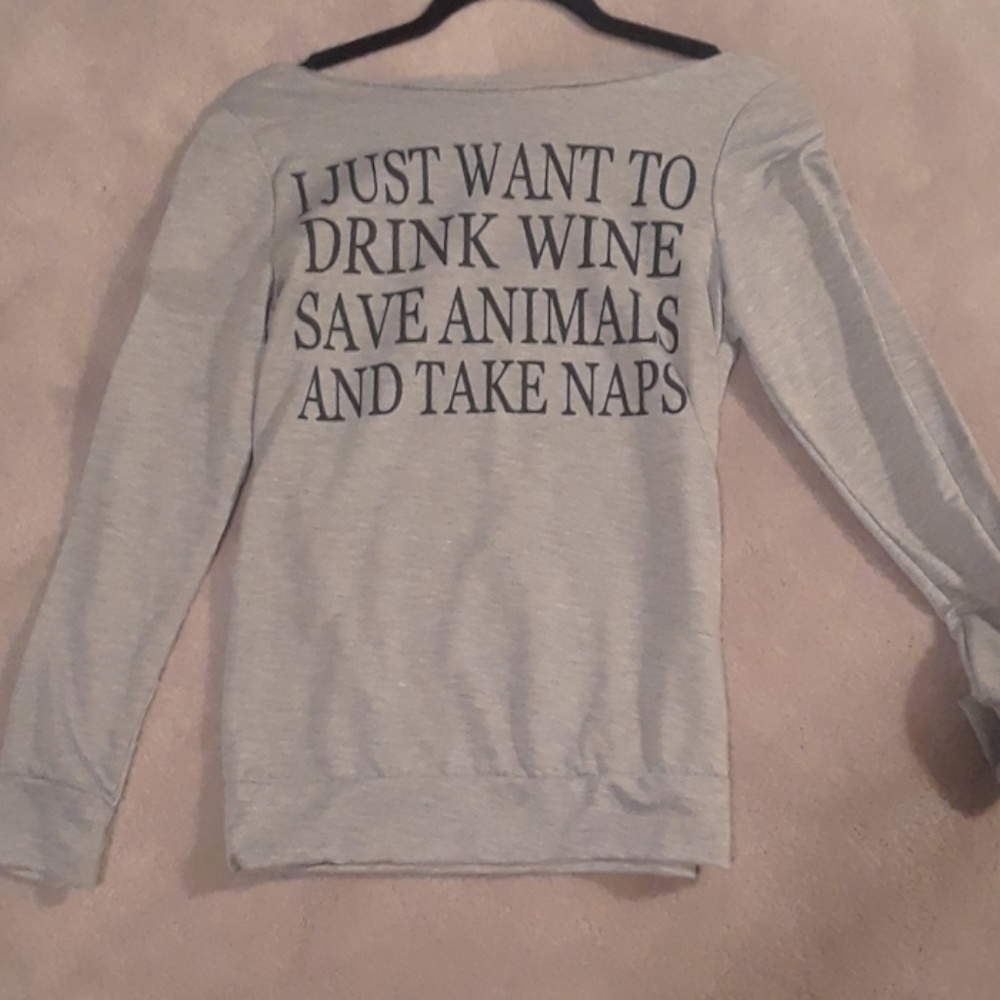 NWOT Cute sweatshirt!