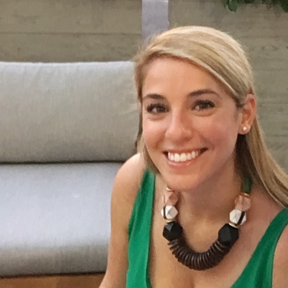 Meet your Posher, Corinna