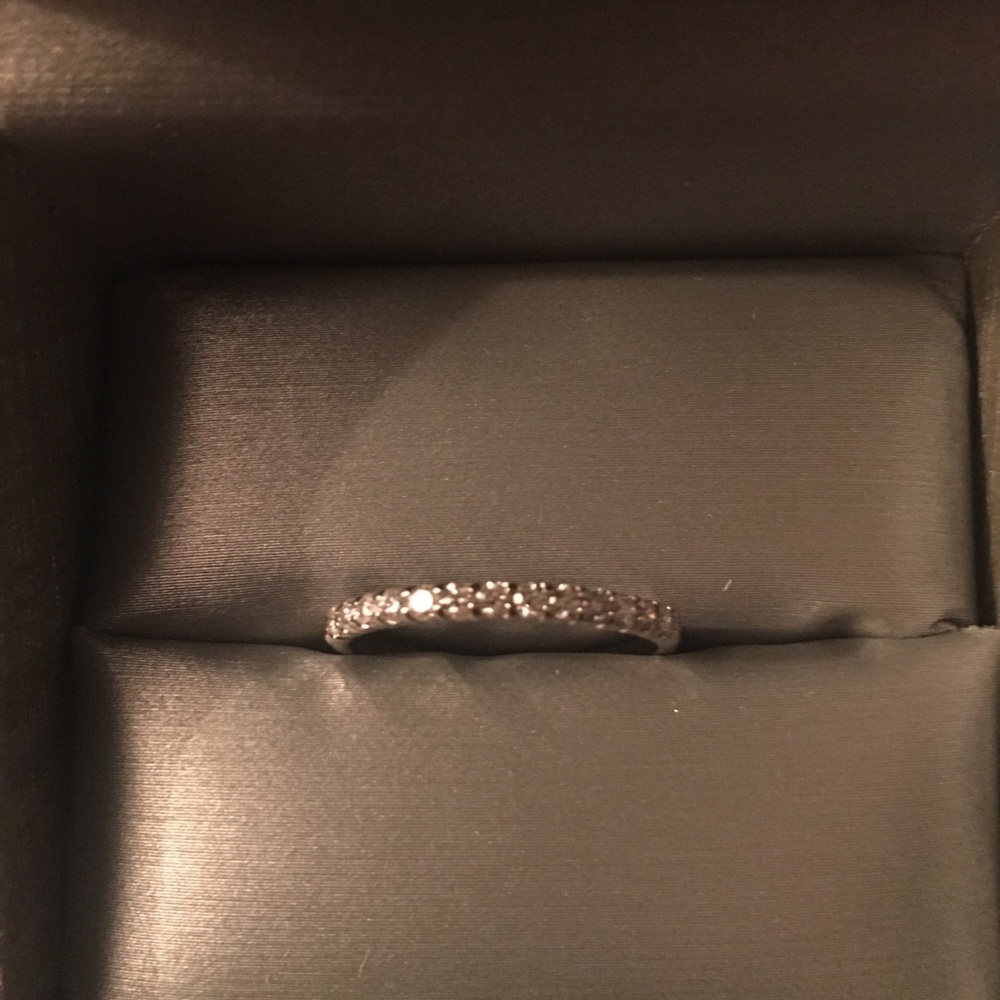 1/4CT TW WG Prong Band 14K