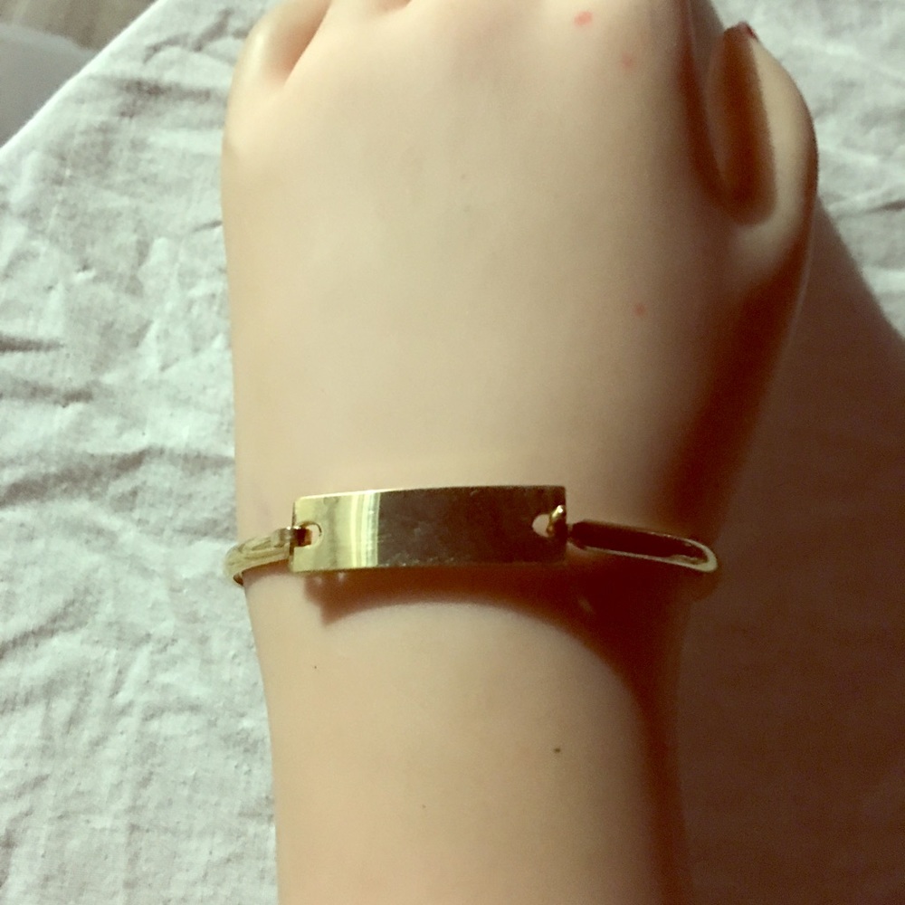 High quality rose gold bracelet/ stainless steel.