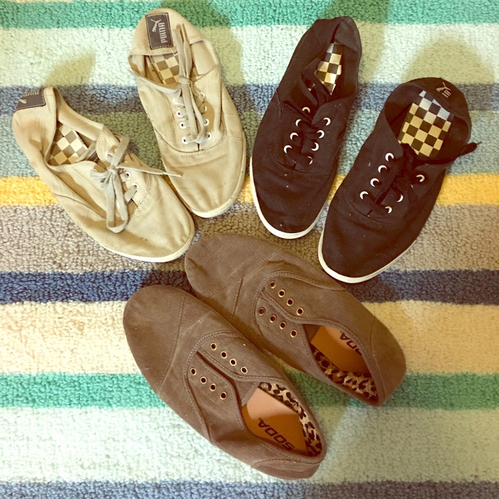 Black Puma Sneakers