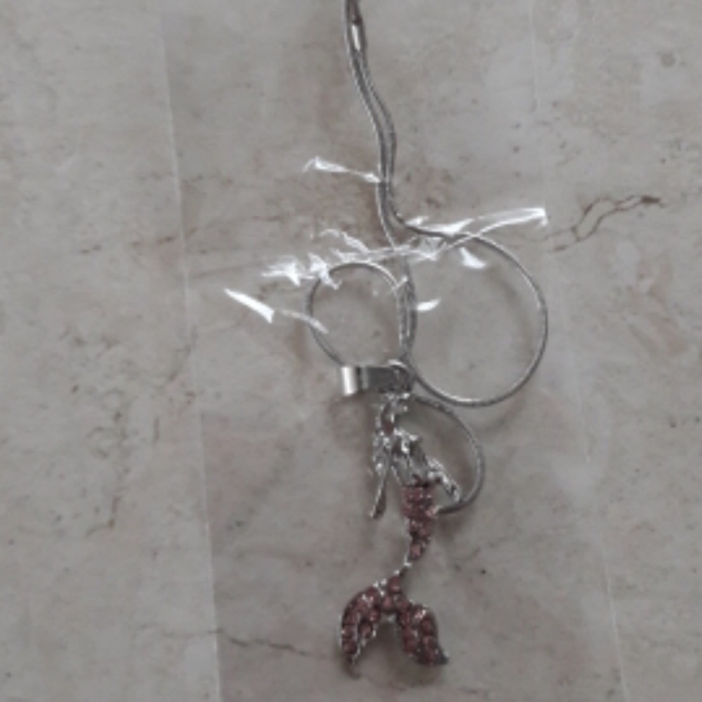 (S1) Pink Mermaid Necklace - Picture 2 of 2