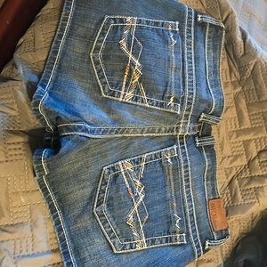 Buckle shorts