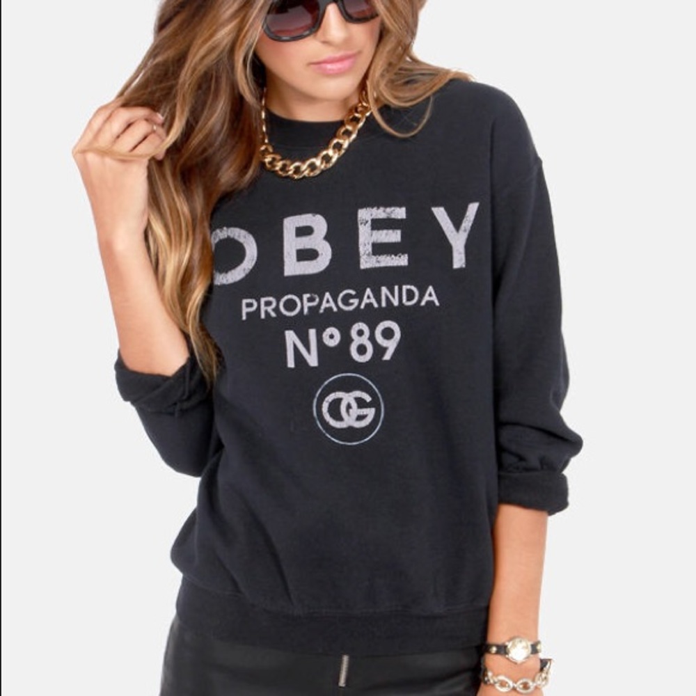 🆕Obey Propaganda Pull-over 💖