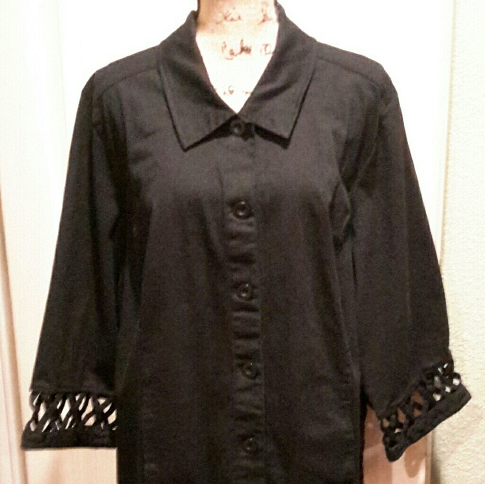 Blazer with unique sleeves