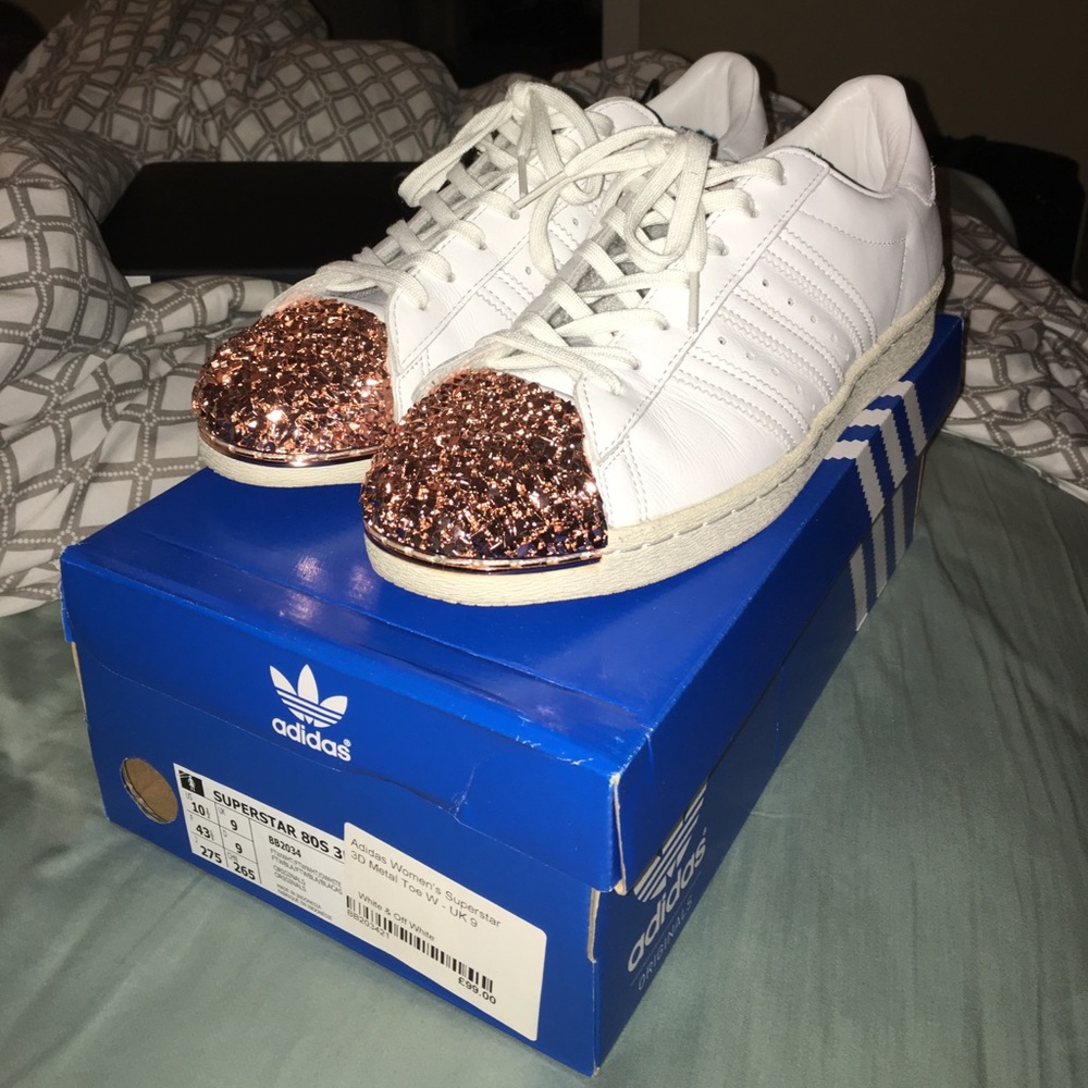 Women's superstar 80s rose gold NWOT