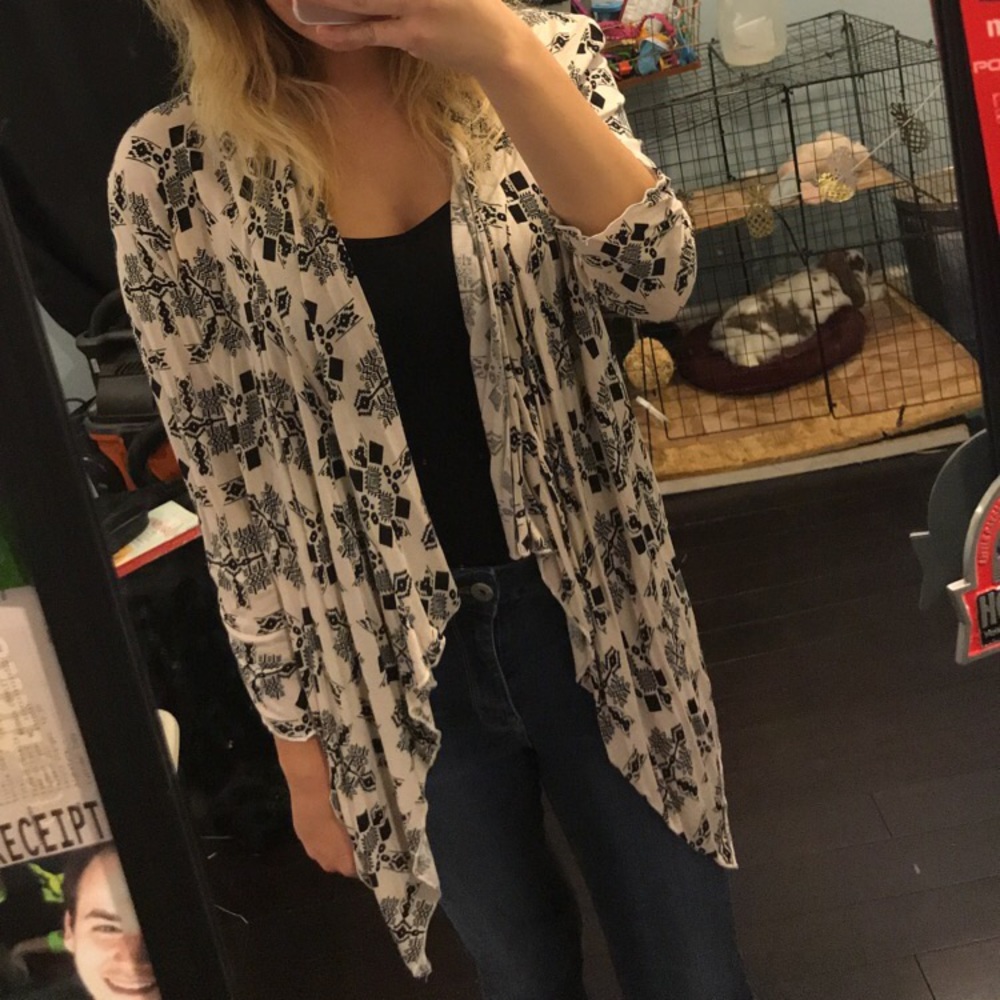 Aztec Print Cream and Black Cardigan