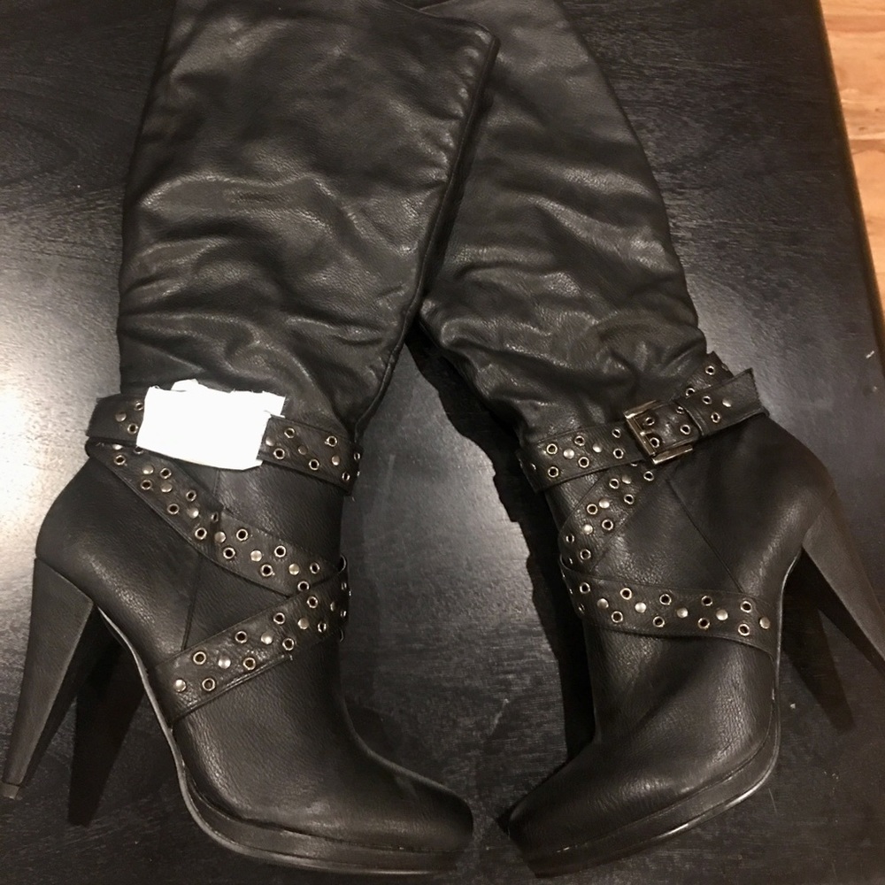 Black Heeled Boots w/ studs & grommets BRAND NEW