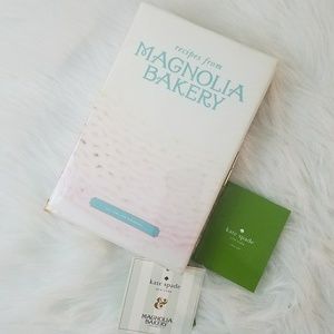 Kate Spade Magnolia Bakery Clutch Limited Ed