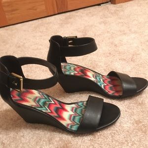 Strappy black wedges