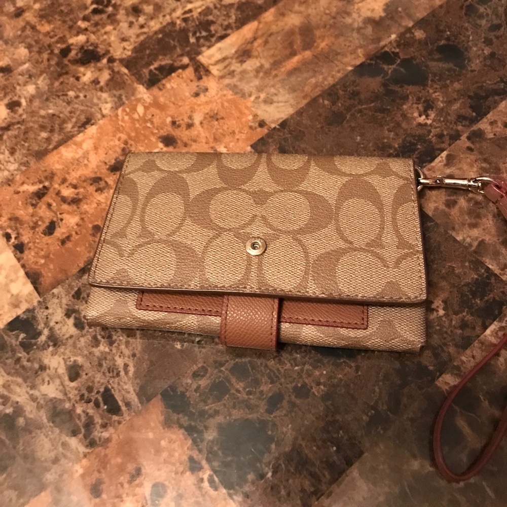 Wristlet