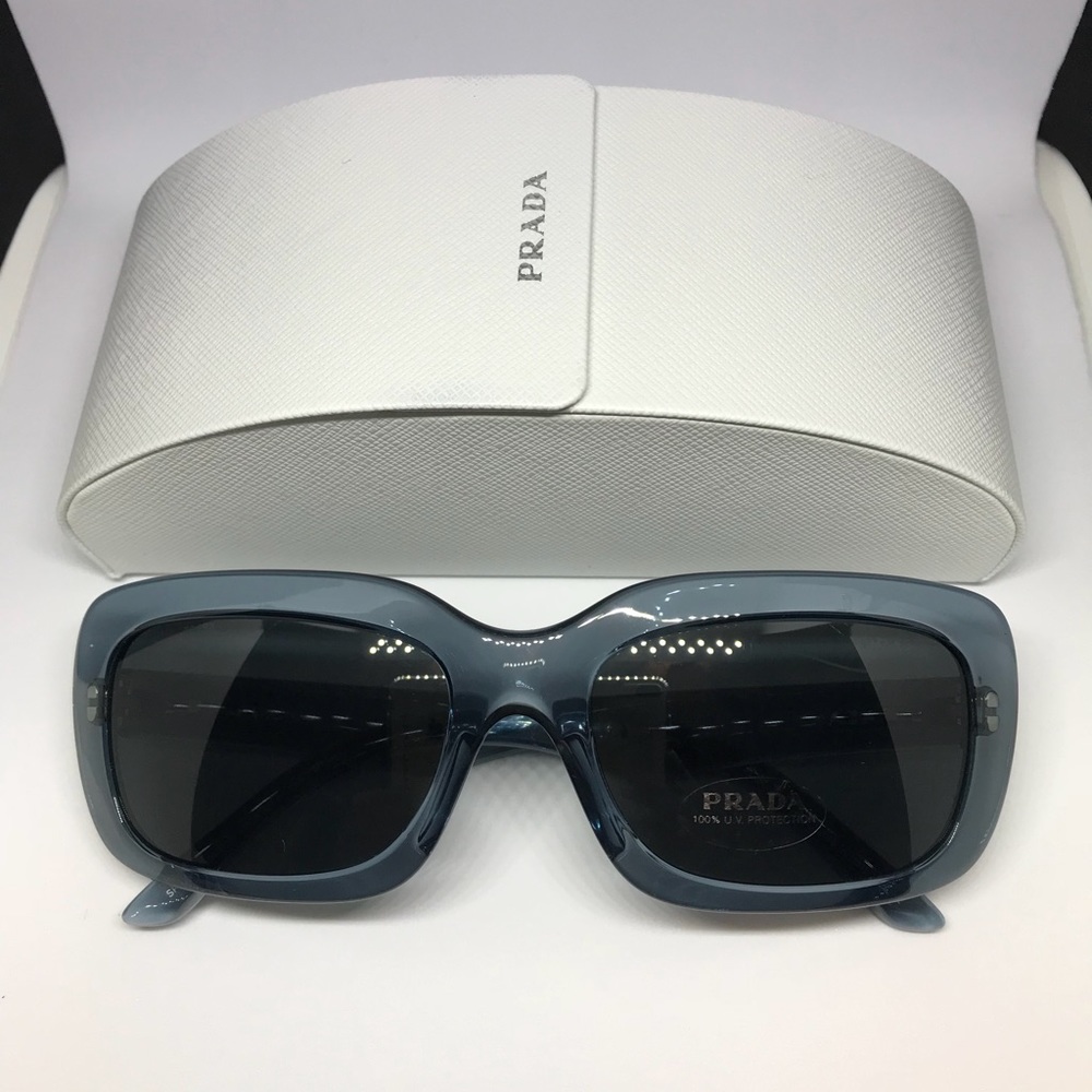 Prada Sunglasses (SPR23M)