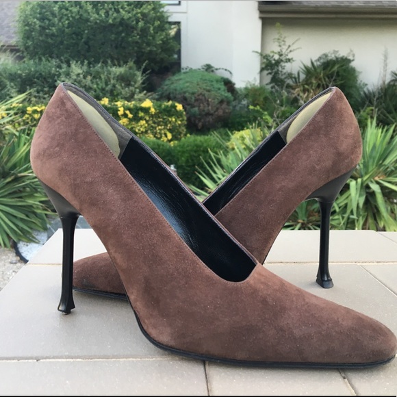 Karl Lagerfeld Shoes - Chanel designer Karl Lagerfeld Brown Suede Shoes