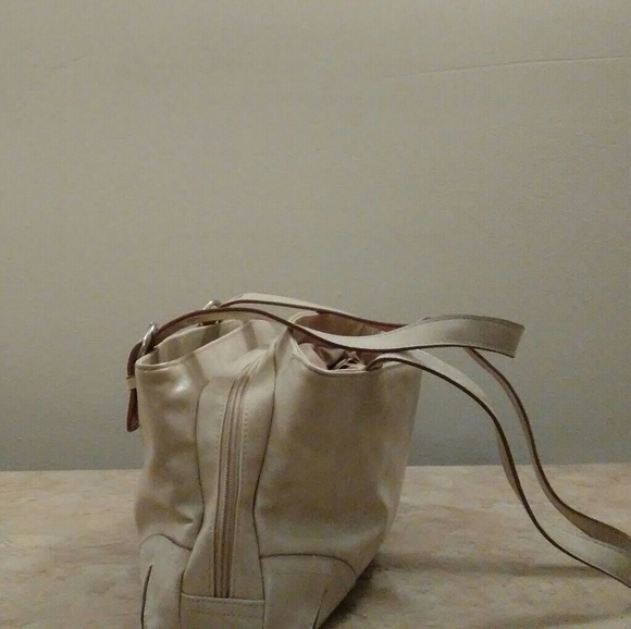 XOXO purse - Picture 3 of 6