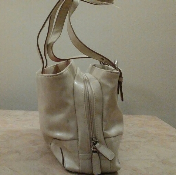 XOXO purse - Picture 5 of 6