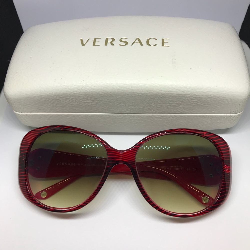 Versace Sunglasses (MOD 4221)