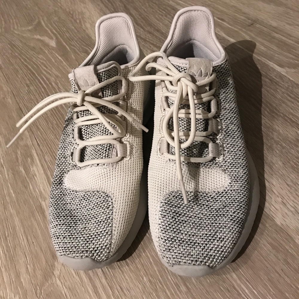 Adidas Tubulars👟