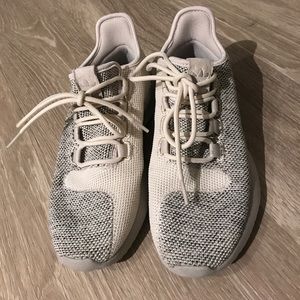 Adidas Tubulars👟