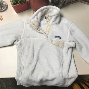 White Patagonia Re-Tool Snap Fleece SMALL