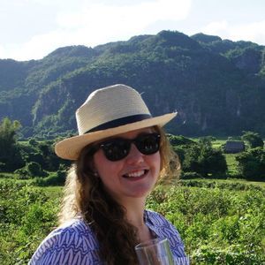 Meet your Posher, Whitney