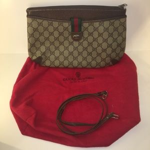 Vintage Gucci clutch/ crossbody