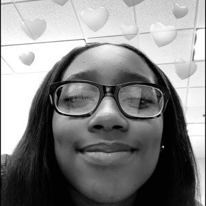 Meet your Posher, Aja