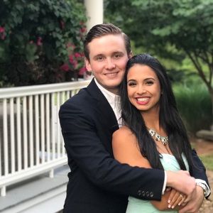 Meet your Posher, Carolina