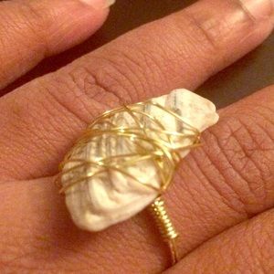 Seashell Wire Ring (Size 10)