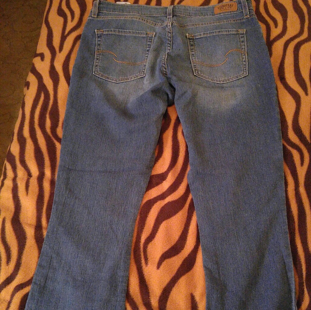 Levi's 💕👖👖💕 - Picture 2 of 3