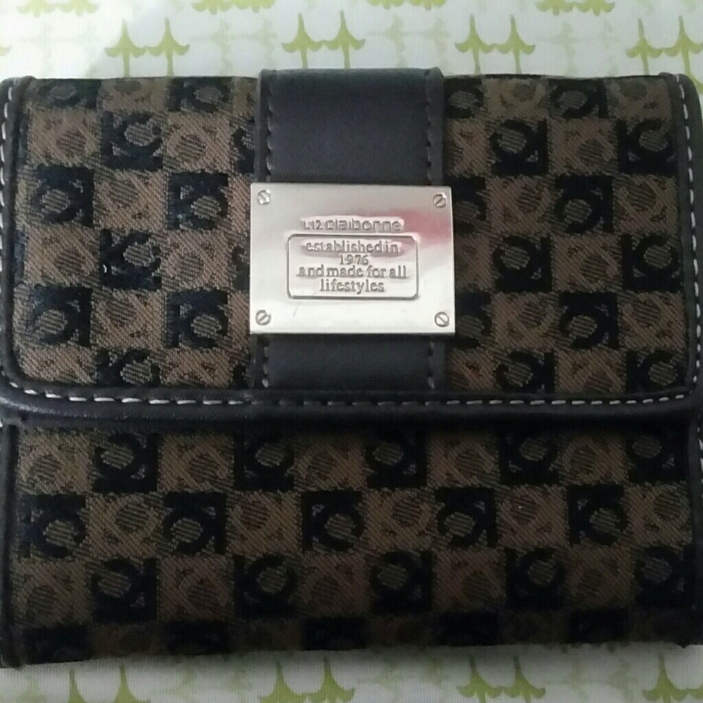 Liz claiborne Wallet