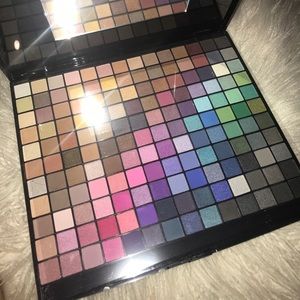 Eyeshadow Pallette