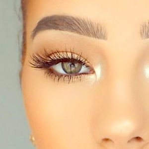 2 Pairs of Mink Eyelashes