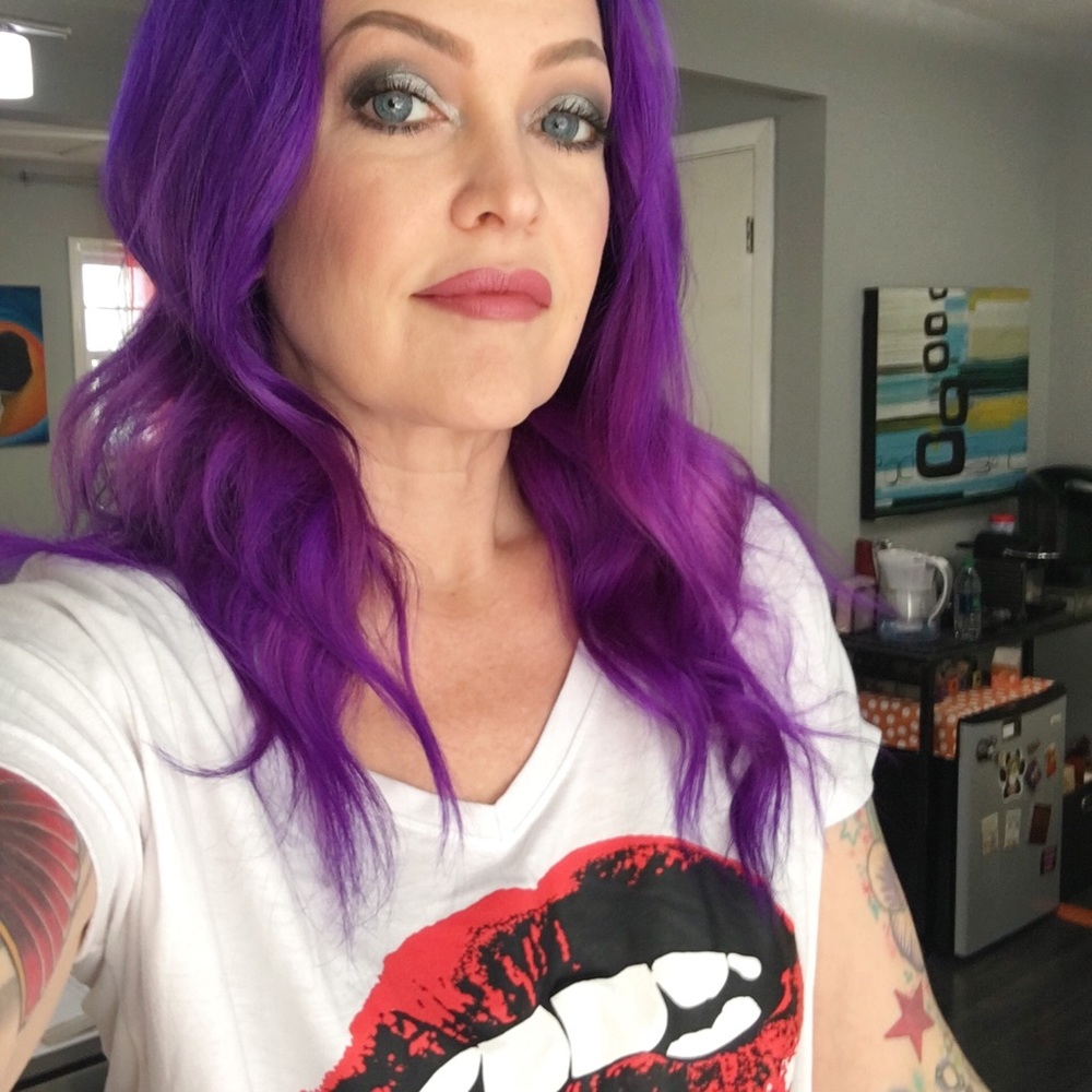 Meet your Posher, Holly