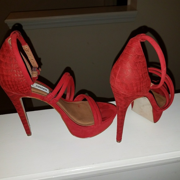 Steve Madden Shoes - Sexy Red Shoes