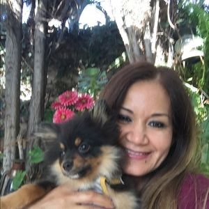 Meet your Posher, Aurora