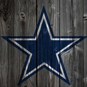 Meet your Posher, Carlos