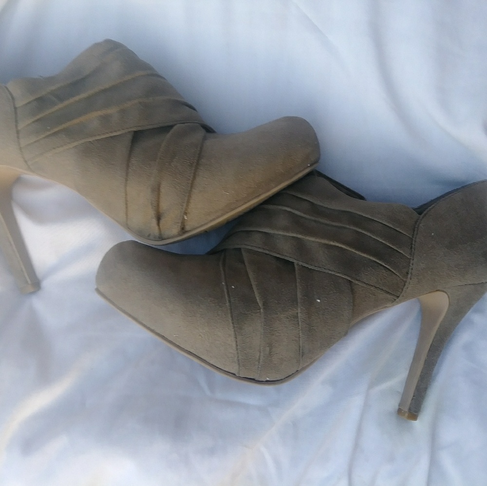 Mossimo Ankle Boots