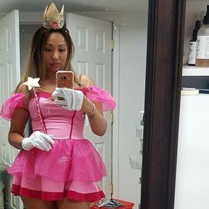 Miss peach costume size MEDIUM