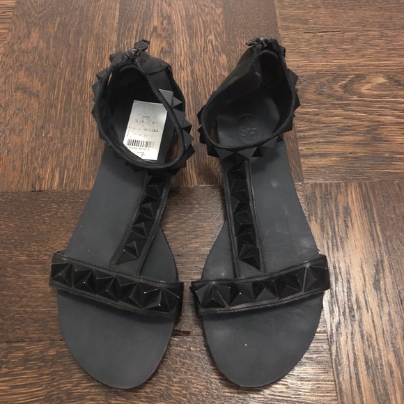 Ash Geometric Embossed Sandals - Picture 1 of 8