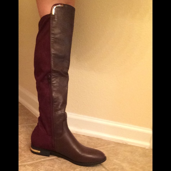 NWT 10 Shoe Dazzle Bordeaux Faux Leather OTK Boots - Picture 8 of 8